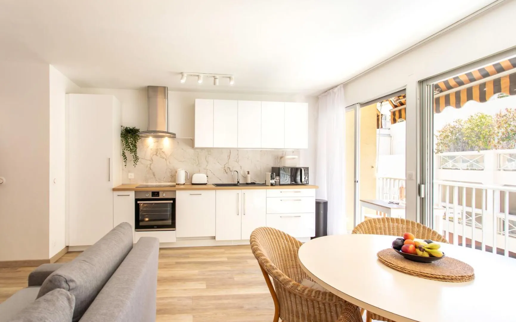 86M- Spacious 3 Room Apartment With Large Terrace Villefranche-sur-Mer