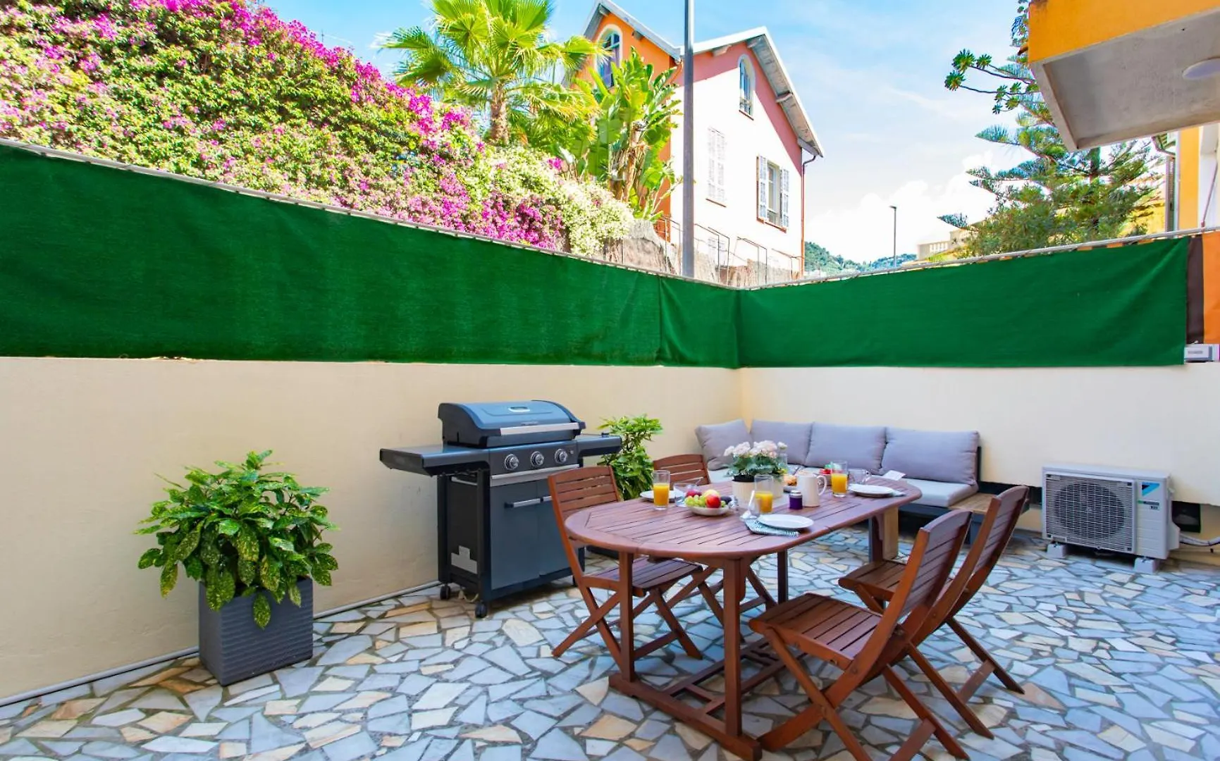 86M- Spacious 3 Room Apartment With Large Terrace Villefranche-sur-Mer